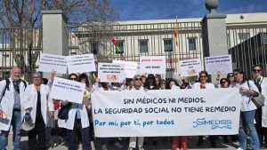 Los médicos inspectores de la Seguridad Social denuncian retrasos de 770 días en las bajas: 