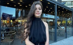 Esra Tokyaz, ihraç polis Cemil Koç’un şiddet görüntülerini mahkemeye sundu