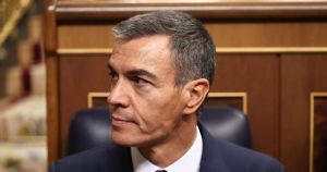 Las “huellas” de Ayuso que llevan a Sánchez a condenarla por el ático de Chamberí: “Son demasiados indicios”