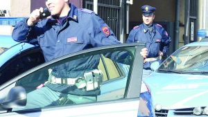 Pavia, fermati su un furgone sospetto: dentro ci sono 2 tonnellate di rame