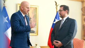 Qué hay tras el llamado de Cancillería al embajador Brandon Judd y el duro mensaje de Pérez Mackenna Por Ex-Ante 9 Sep. 2026, 2:45 pm 4 min Compartir