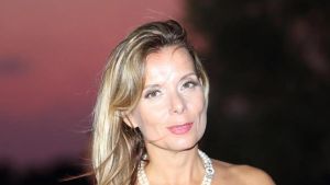 L’ora di tutti va in scena al Broletto: «La guerra è insensata sempre»