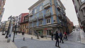 Avilés, ciudad universitaria: satisfacción y aplausos por el inicio de actividad de la Universidad Nebrija, excepto de IU y Podemos