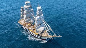 Amerigo Vespucci, rotta verso casa, poi tocca alla manutenzione. Sosta lavori da 10 milioni