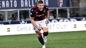 Cipriani gioca di sponda. 