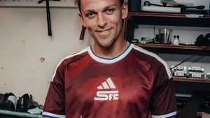 Altro prestito per lo svedese, acquistato nell’anno della Champions per 11 milioni, ma mai esploso. E ora ci riprova in Svizzera. Karlsson, dalla maglia 10 di Baggio al Servette