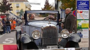 Das dürfen Oldie-Liebhaber auf der Kirchweih nicht verpassen: Jetzt auch mit Autos bis Baujahr 1970
