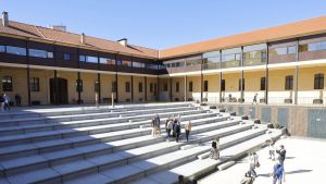 Aforo para casi 300 personas, escenario electrificado y muchas ganas de estrenarlo: El Coto, en Gijón, ya tiene su anfiteatro