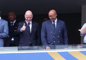 Football : la FFF retire son soutien à Gianni Infantino pour un deuxième mandat à la tête de la Fifa