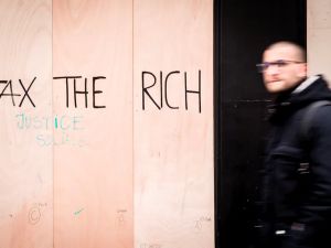 La redistribution n’élimine pas la pauvreté