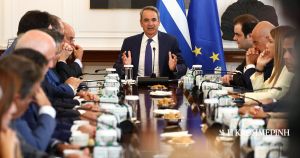 Θεωρείο: Κανένας ανασχηματισμός