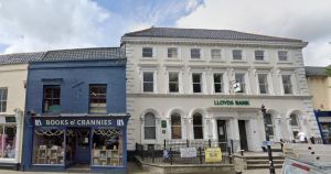Former town centre bank set for £1m makeover as Lounge chain eyes new venue