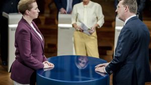 Tiden er løbet fra forestilling om, at dansk politik er en kamp mellem Socialdemokratiet og Venstre