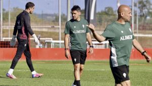 Larcamón, seguro de las opciones del Sporting ante el Eldense: 