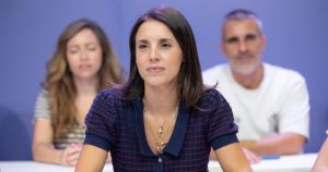 Irene Montero encabezará la candidatura de Podemos a las generales con el lema 'Paz, casa, trabajo'