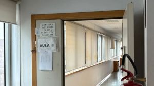 Militare aggredisce l’ex compagna dopo la sentenza in tribunale a Udine