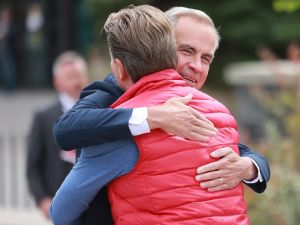 Braid: Carney steps up as pro-Canada champion in face of Smith's muddled federalism