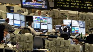 FIIs in 2026: Sold Rs 2.8 lakh cr worth of Indian stocks, pumped in Rs 47,000 cr in IPOs