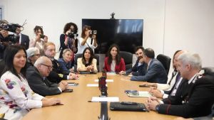 Da Mattarella a Salman Rushdie: misure di sicurezza ai massimi livelli a Pordenonelegge