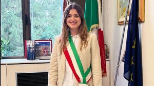 «Spero ti stuprino»: minaccia la sindaca e finisce a processo