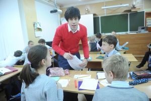 Стало известно, что отталкивает молодых учителей от школы