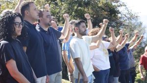 Pistoletazo electoral de Barbón en Funeres, con llamada a un 