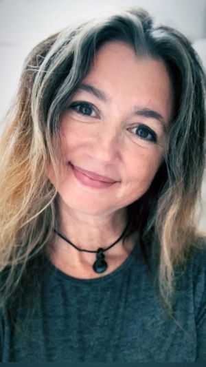 Siobhan Connally’s Ittybits & Pieces: I do not want to speak to your manager