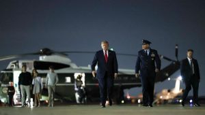 “Un’Irlanda unita sarebbe fantastica”. La provocazione di Trump a Dublino, il gelo di Londra