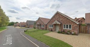Plans for new homes on existing row on bungalows given green light by planners