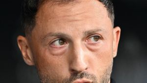 Tedesco, Bologna al Max. 