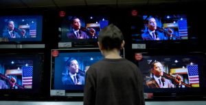 2008, l’année où la vie politique des démocraties occidentales a basculé dans la polarisation (et devinez ce qui a été massivement adopté au même moment…)