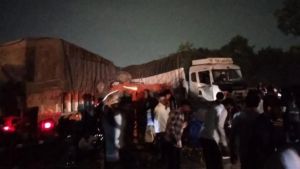 Pune-Bengaluru highway crash: 2 Killed, 12 injured in multi-vehicle accident