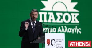 Τα δίδυμα φεγγάρια, τα δαχτυλίδια και η επιστροφή στους μπαχτσέδες