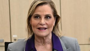 Simona Ventura: “Io in Cuori e Denari, con Alberto Castagna”