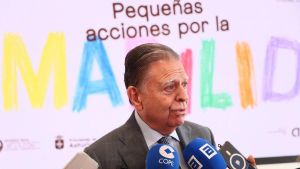 Canteli pide escuchar las dos versiones de la agresión a los activistas de izquierdas y recuerda que Rosón ya tuvo 