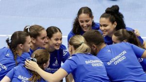 Las reinas de la Copa Iberdrola de bádminton conquistan la quinta en Oviedo: 