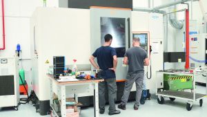 Industria, si rafforza la ripresa. In flessione l’artigianato