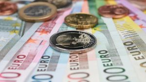 Συλλογικές συμβάσεις εργασίας: Πότε απαιτείται υπογραφή ΓΣΕΕ για την επέκτασή τους