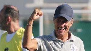 Mister Clementi è raggiante a fine partita, ma predica calma: 