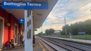 Anziana muore travolta da un treno dell’alta velocità: ecco chi era la vittima