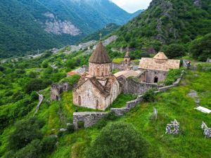 Why does heritage of Caucasian Albania bother Armenia?