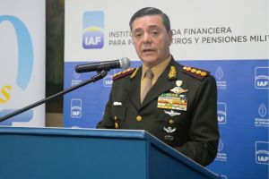 Diplomacy ‘only way’ to recover Malvinas, says Argentine defense minister