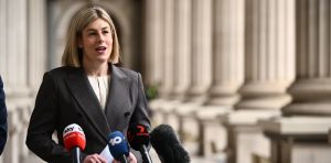 Coalition retains clear lead in Victorian Resolve poll, while federal polls are mixed