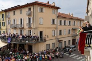 Caluso celebra il suo vino Erbaluce, una festa nel segno della tradizione