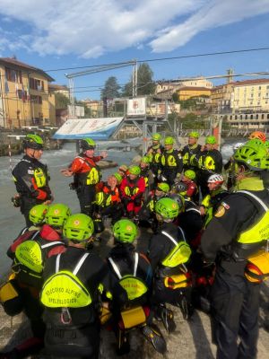 Tre giornate di formazione sulla Dora, lo stadio della canoa di Ivrea accoglie lo Snafor