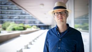 Atheïst Maarten Boudry was als kind heel gelovig. ‘Ik heb langer in homeopathie geloofd dan in God’