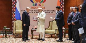 Why India Wants Peace in Ukraine—and China Doesn’t