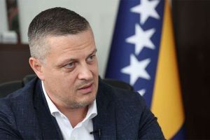 TERETI SE ZA ZLOUPOTREBU POLOŽAJA: Potvrđena optužnica protiv Vojina Mijatovića i još četiri osobe