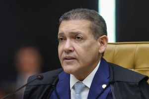 Kássio Nunes Marques cai na rede de prostituição, corrupção e dinheiro sujo de Vorcaro e deixa bolsonarismo nu