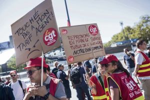 « Ce n’est pas un privilège » : les salariés de l’énergie massivement en grève pour défendre le tarif agent